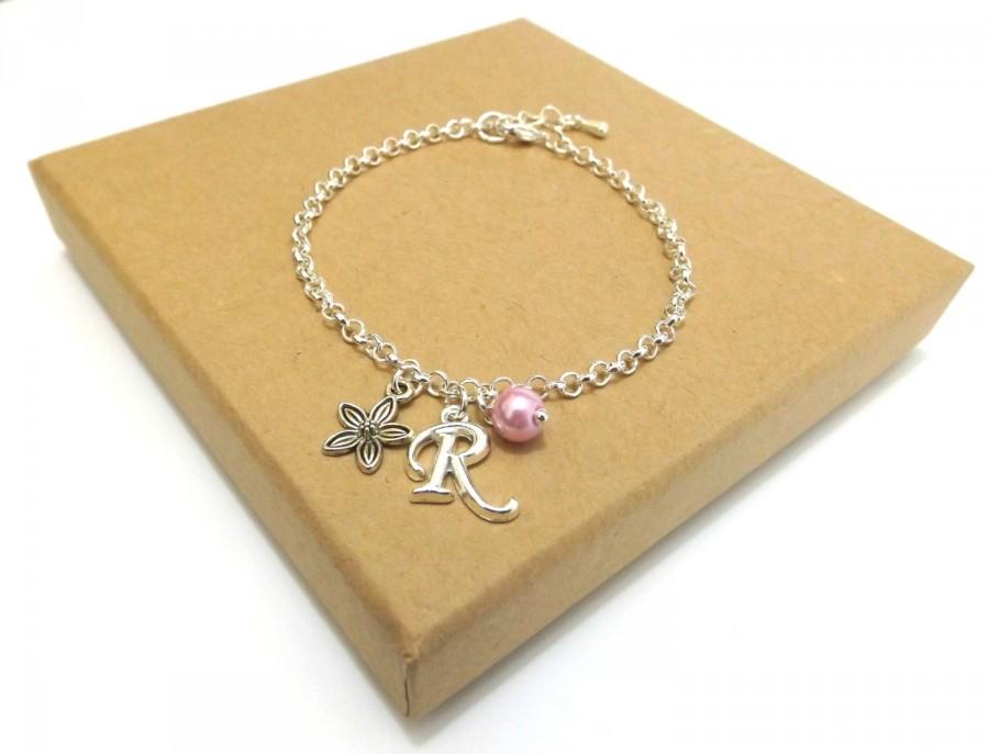 Свадьба - Flower Girl Gift, Flower Girl Bracelet, Flower Charm Bracelet, Personalised Initial Bracelet, Flower Girl Jewellery, Wedding Jewellery