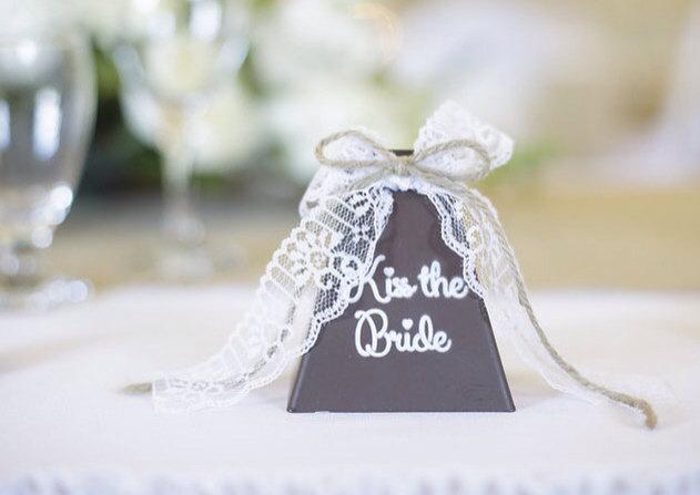 زفاف - Wedding kissing bell- kiss the bride- rustic wedding decorations