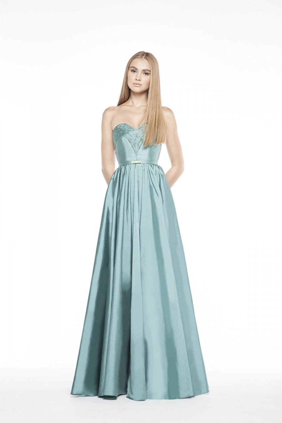 Свадьба - Georges Hobeika Ready-To-Wear Spring-Summer 2015 Look 11 -  Designer Wedding Dresses