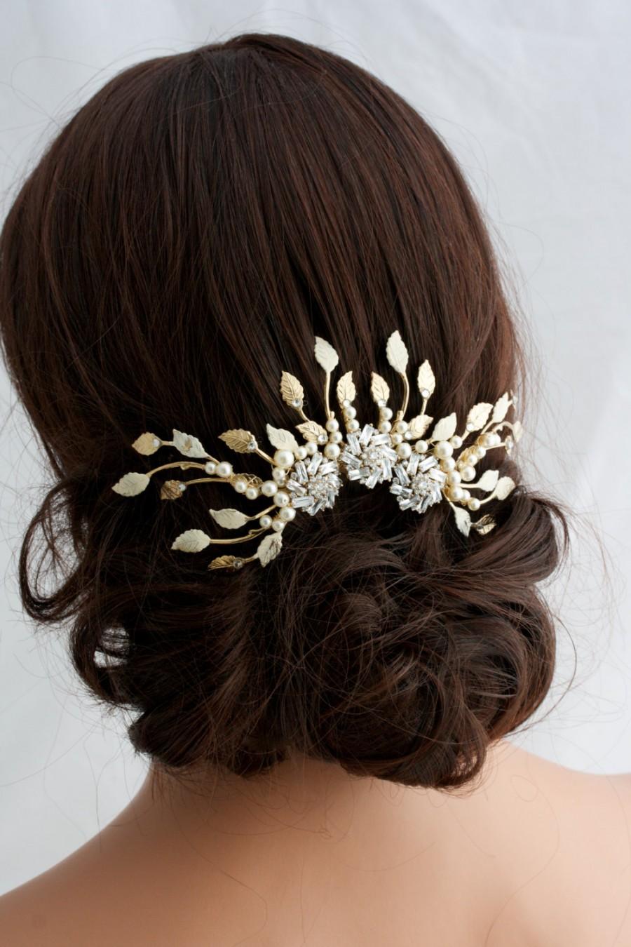 Mariage - Gold Wedding Headpiece Gold Bridal Hair Accessories Gold Large Wedding Comb Leaf Comb Pearl Crystal Showstopper Hair Piece PIPER GRAND