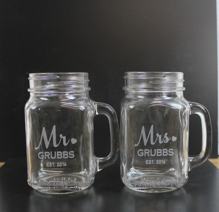 Wedding - Set of Mr and Mrs/Mason Jar Mugs/Custom/Surname/Date/Engraved/Bride and Groom Glasses/Heart/Wedding Glass/Wedding Decor/Shower Gift