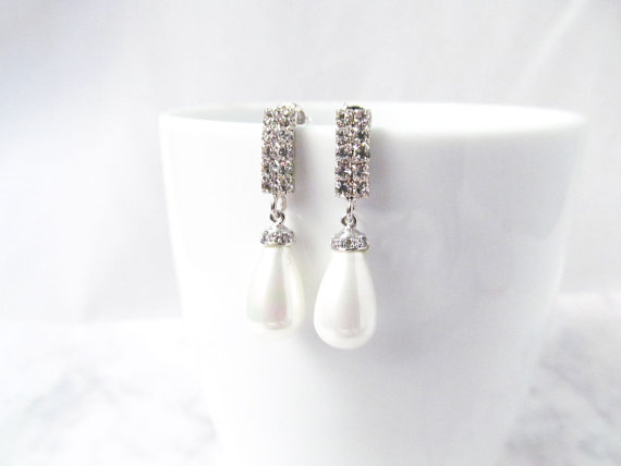 Свадьба - Silver pearl earrings, pearl drop earrings, bridal Pearl Earrings, pearl bridal earrings, modern pearl earrings, pearl and silver earrings,