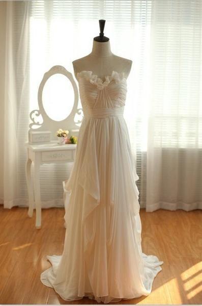 Hochzeit - High Low Tiered Layers Custom Made Bridal Wedding Dress