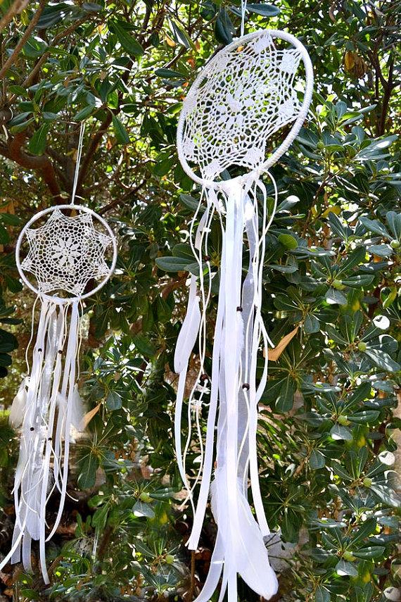 Wedding - White Crochet Dream Catcher.Wedding Dream Catcher.Bohemian Crochet Dream Catcher Feathers Boho Wedding decor.Dream Catcher Wall Hanging
