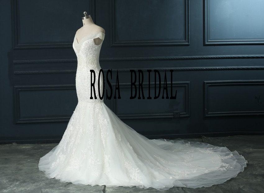 Wedding - Off Shoulder Wedding dress Lace Handmade applique pearl wedding bridal dress Custom Size