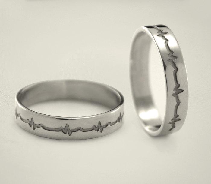 زفاف - Heartbeat engagement rings, Heartbeat silver wedding bands, Matching promise rings, Silver rings, His and her ring set, Unique silver bands