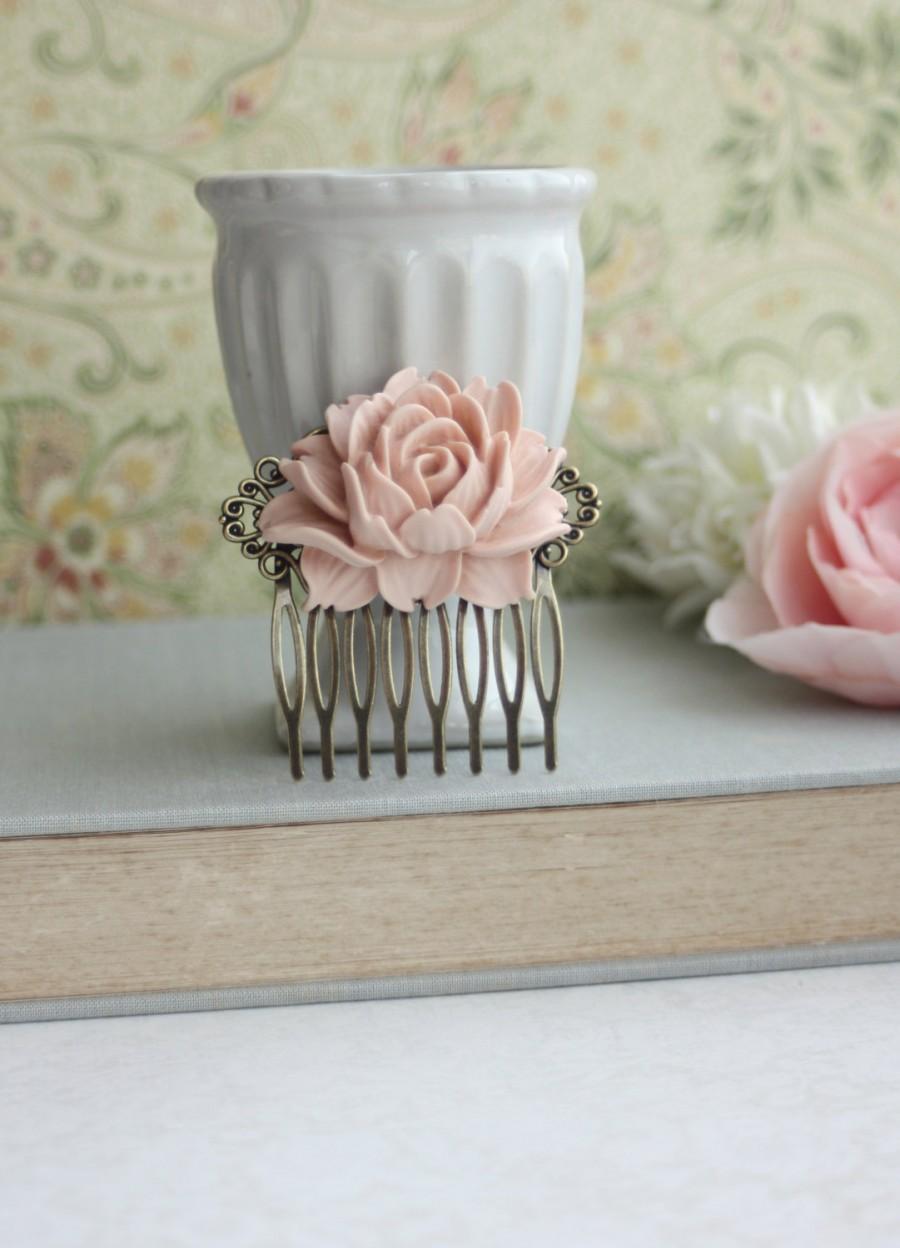Wedding - Dusty Pink Rose Flower Hair Comb. Light Pink Brass Hair Clip. Bridesmaids Gift. Pink Wedding Bridal Hair Comb. Antiqued Brass Filigree Comb