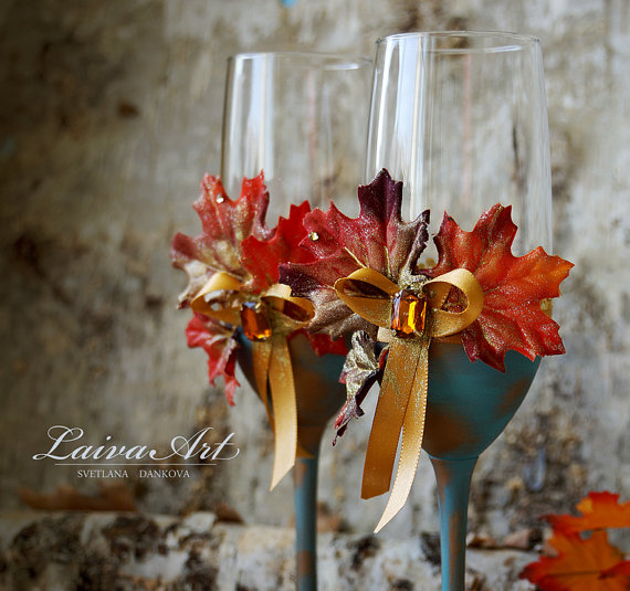 Свадьба - Fall Wedding Champagne Flutes Fall Wedding Toasting Flutes Fall Wedding Glasses Thanksgiving wedding