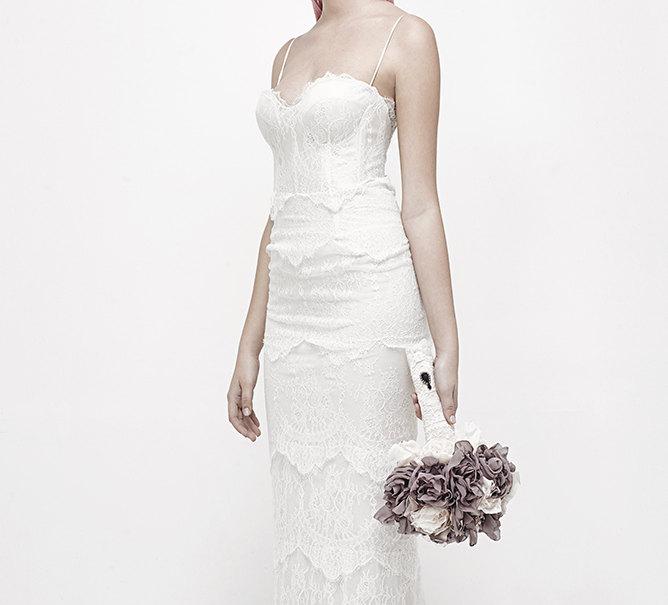 زفاف - French Lace Wedding Dress,Elegant Wedding Gown,Open Back Wedding Dress,Sexy Custom Fitted Delicate Ivory Lace Corset Wedding Dress