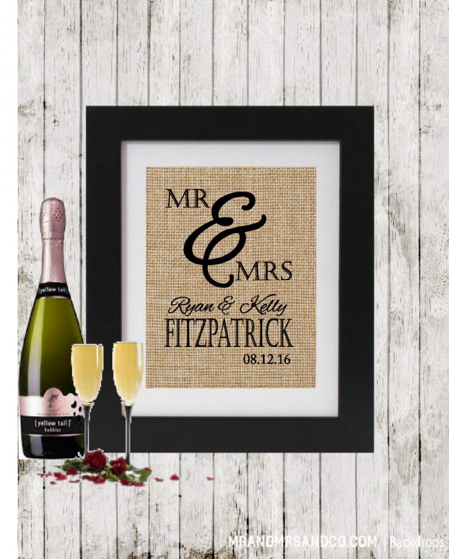 زفاف - Personalized Wedding Gift MR MRS -  Personalized Wedding Decor - Names Wedding Date - Custom Wedding Sign - Rustic Burlap Art Print
