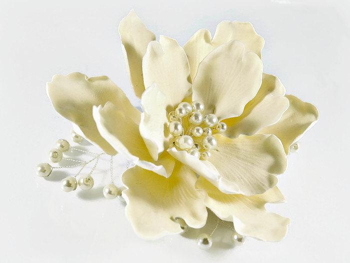 Свадьба - Bridal hair flower in ivory or white, Wedding hair piece, Bridal hair comb, Peony hair flower, Bridal headpiece, Floral hair accessory