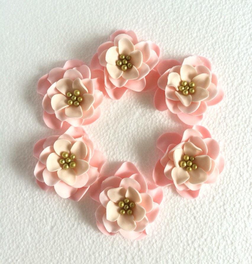 12 Edible Pink and White Sugar Paste Flowers Cake Decorations Cupcake Topper