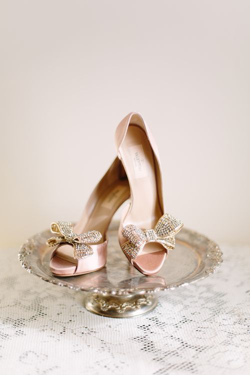 Hochzeit - Sparkling Wedding Shoe