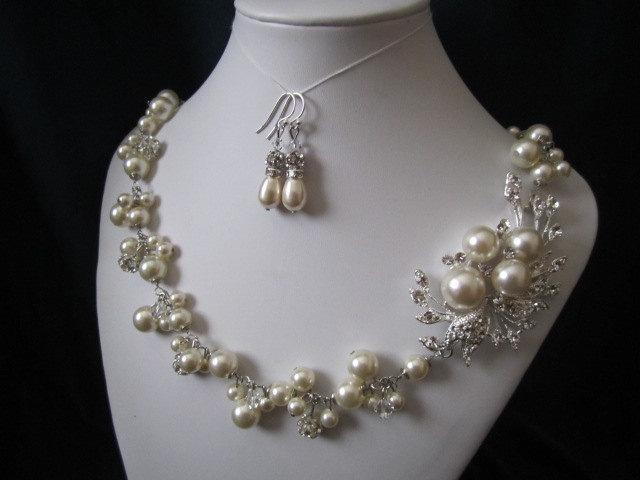 Mariage - JULIE SET wedding jewelry, bridal jewelry, wedding necklace, pearl necklace, earrings, swarovski pearls, crystals, rhinestones brooch