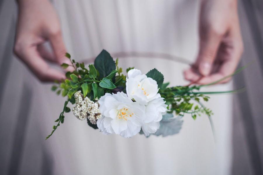 Wedding - Silk flower crown,white and green,hair accessory,hair comb,garden hair accessory, silk flowers, cherry blossoms, natural elegant hair wreath