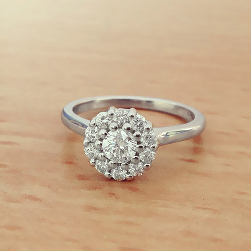 Mariage - Round Cut Halo Diamond Engagement Ring 14k White Gold or Yellow Gold Art Deco Natural Diamond Ring