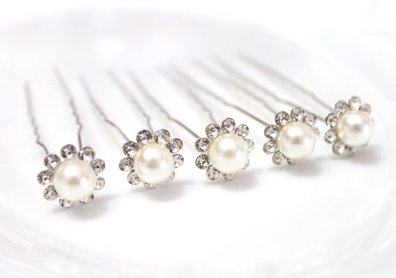 Mariage - Set of 5 White Pearls hair, Crystal hair pins, Bridal hair accessories, Bridal hair piece, Bridal hair accessories Swarovski Pearls
