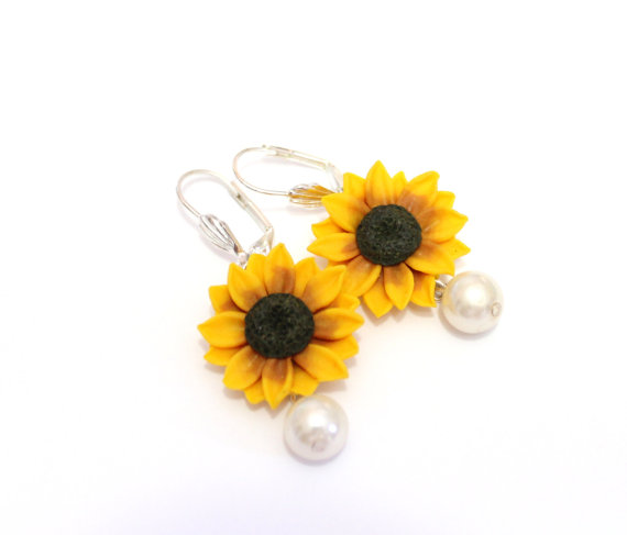 Mariage - Yellow Sunflower Drop Earrings,Yellow Flower Drop Earrings, Jewelry Yellow Sunflower, Wedding Earrings, Summer Jewelry, Bridesmaid Jewelry