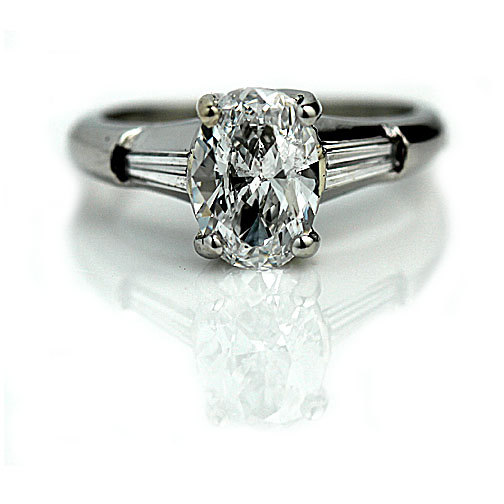 Свадьба - Vintage Engagement Ring 1.59ctw GIA Oval Cut Diamond Platinum Vintage Three Stone Oval Cut Engageemnt Ring Size 4.75!