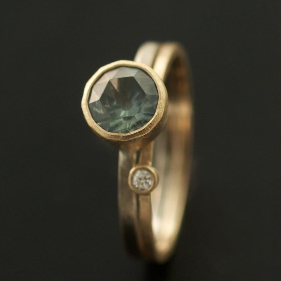 زفاف - Modern // 1.18 ct Montana Sapphire Stacking Ring // VK Designs