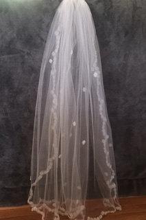 زفاف - Wedding Veil - Single Tier with detailed trim