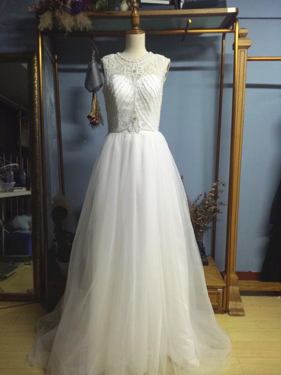 Hochzeit - Aliexpress.com : Buy O Neck Floor Length Court Train White Beaded Tulle Wedding Dresses 2016 from Reliable wedding and evening dress suppliers on Gama Wedding Dress