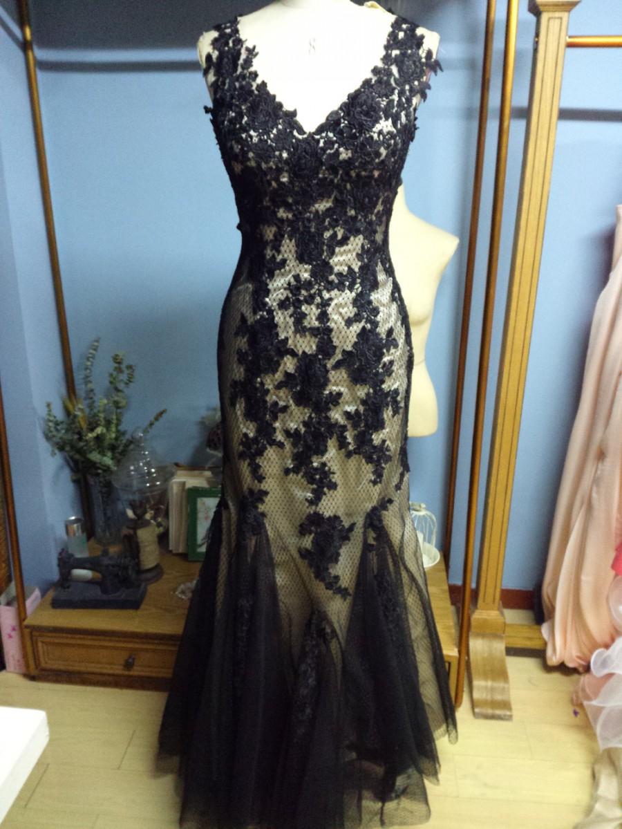 Свадьба - Aliexpress.com : Buy V neck Sheer Back Champagne Lining with Black Tulle OaverlayTrumpet/Mermaid Evening Dress Formal Occasion Dress from Reliable trumpet style wedding gowns suppliers on Gama Wedding Dress
