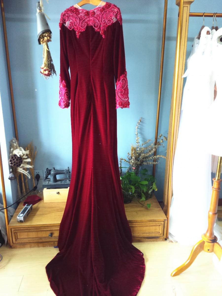 زفاف - Aliexpress.com : Buy Burgundy Full Sleeves Mermaid Evening Dress with Beading Formal Occasion Gown from Reliable evening shoes with rhinestones suppliers on Gama Wedding Dress