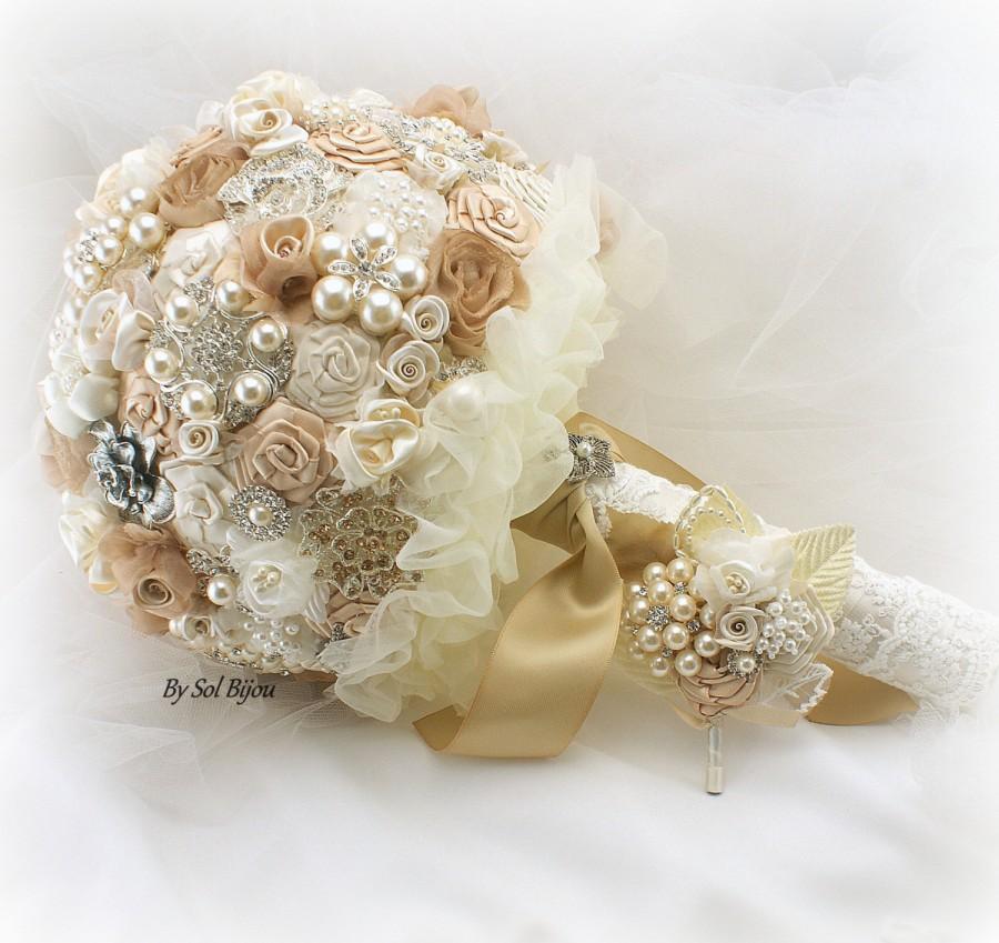 Hochzeit - Brooch Bouquet, Tan, Champagne, Cream, Gold, Ivory, Boutonniere, Vintage Wedding, Gatsby, Wedding Bouquet, Lace Bouquet, Crystals, Pearls