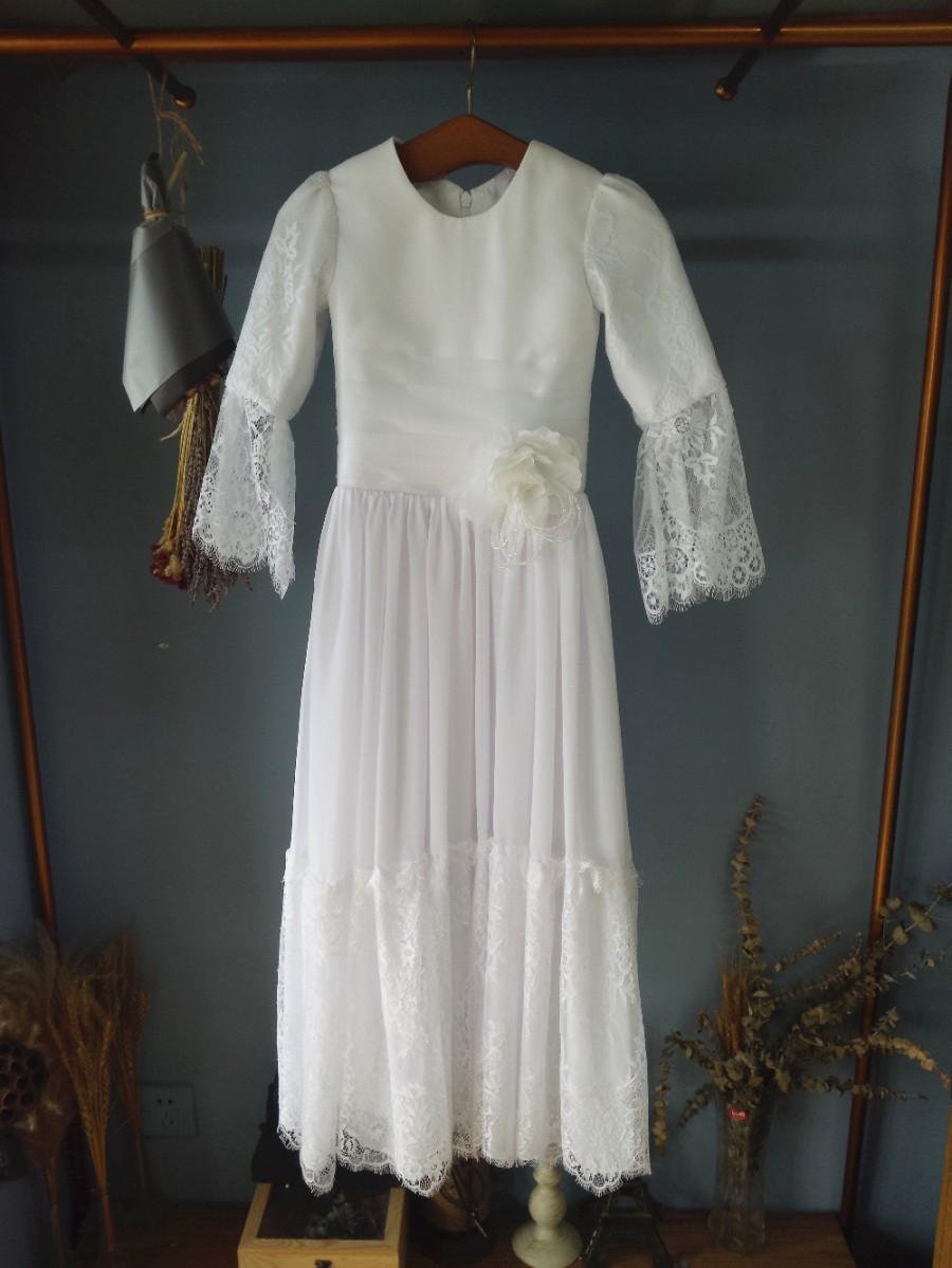 زفاف - Aliexpress.com : Buy O Neck Long Flare Sleeves Floor Length First Communion Dress with Handmade Flower from Reliable floor coating suppliers on Gama Wedding Dress