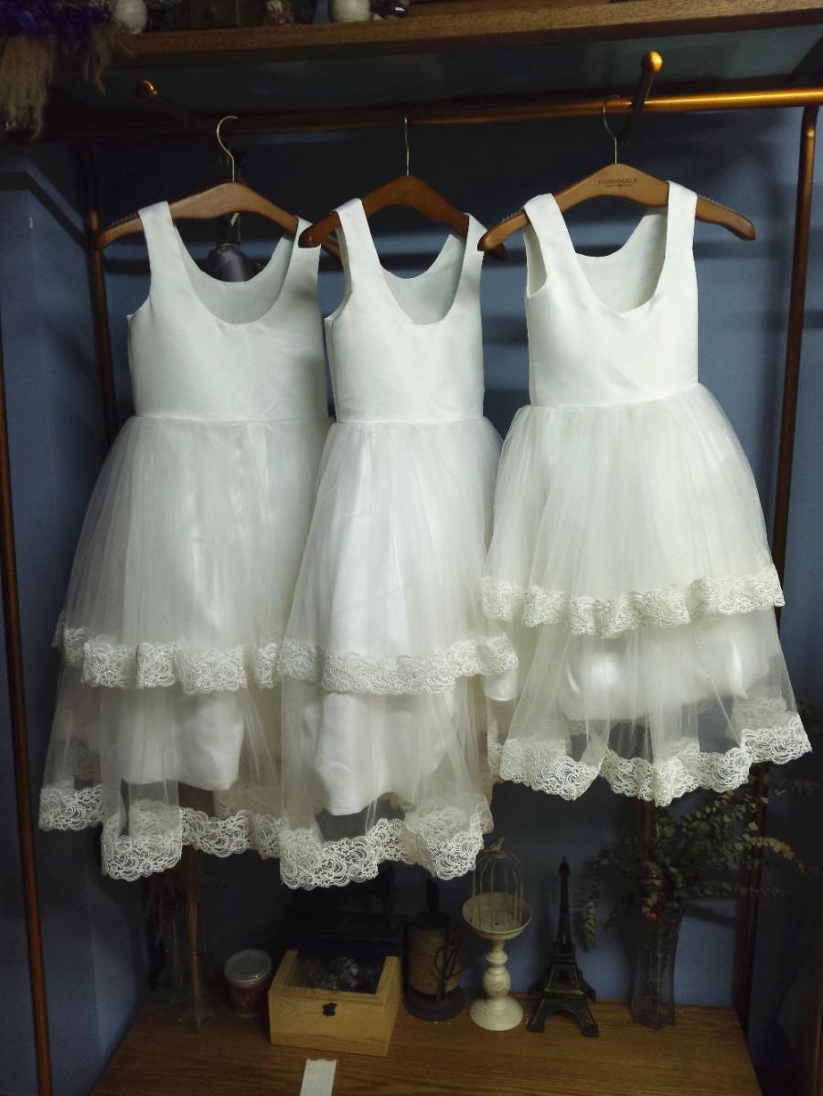 Свадьба - Aliexpress.com : Buy Scoop Neck Ankle Length White Satin with Tulle Overlay Flower Girl Dress with Lace Trim from Reliable girls tennis dress suppliers on Gama Wedding Dress