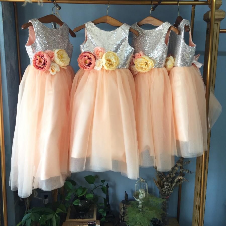 Свадьба - Aliexpress.com : Buy Boat Neck Silver Bodice and Peach Skirt Flower Girl Dress with Handmade Flowers at the Waist from Reliable girl holiday dress suppliers on Gama Wedding Dress