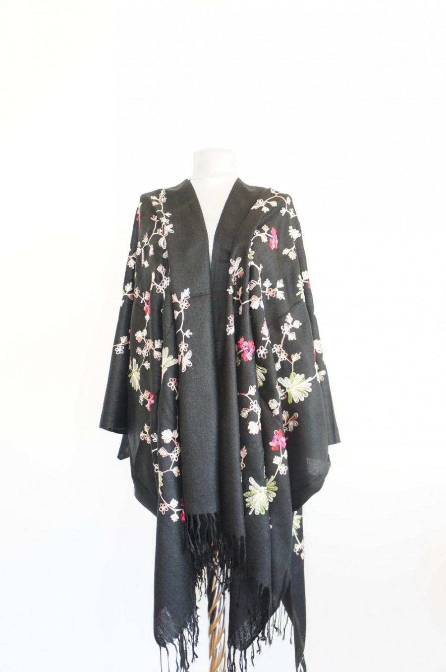 Hochzeit - Embroidered Kimono Floral kimono Bohemian kimono Embroidery Patterns Flower Coat Black Kimono Gift for Her Women Accessories Flowers Caftan