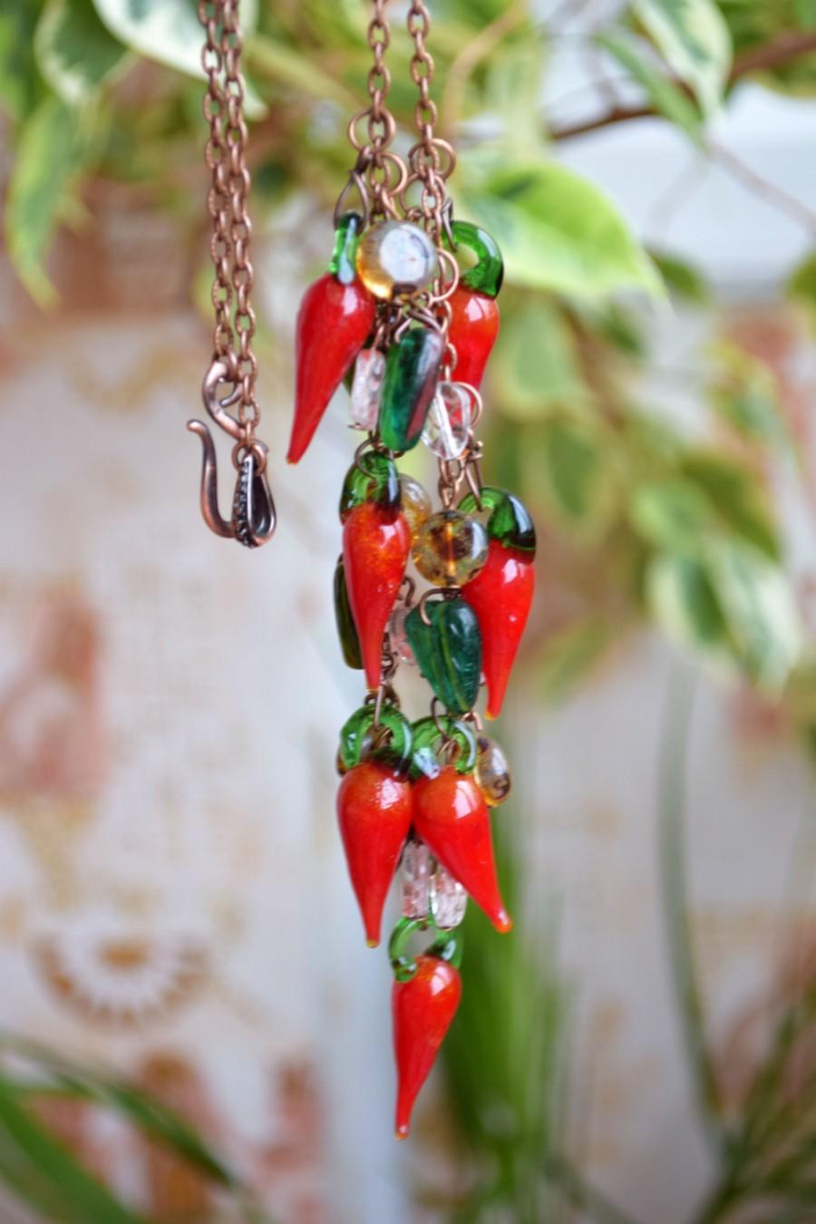 زفاف - Glass Chili Pepper necklace-Fall necklace-Autumn jewelry-Lampwork beads necklace girlfriend gift hot chilli pepper glass necklace-red-green