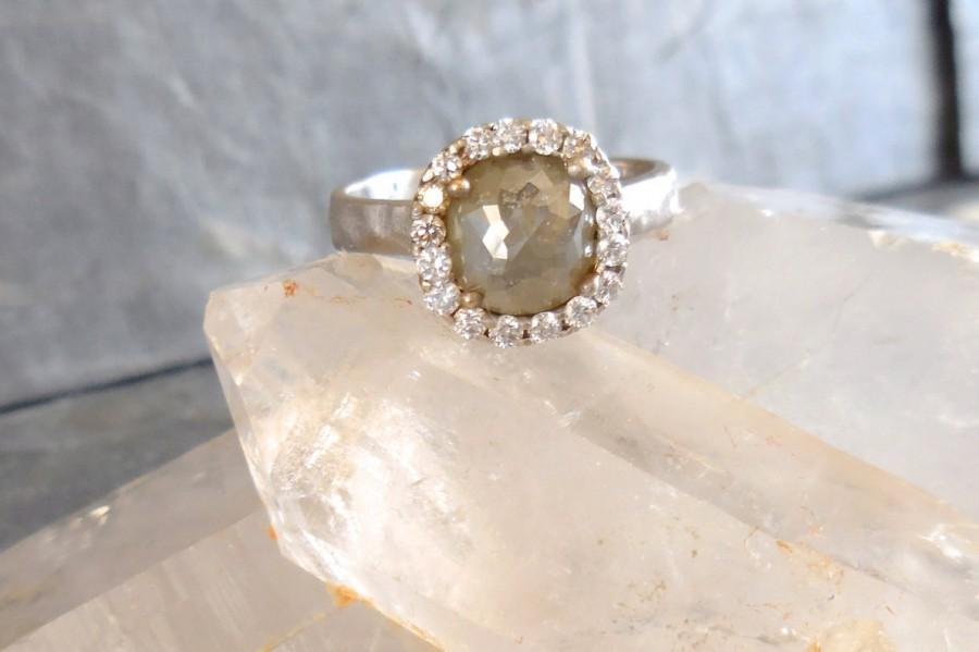 زفاف - Grey Diamond ring, Diamond halo, Cushion Cut, 14 kt white gold, Hammered finish, Rose Cut Diamond, Rustic Diamond, Diamond Halo (dr448)