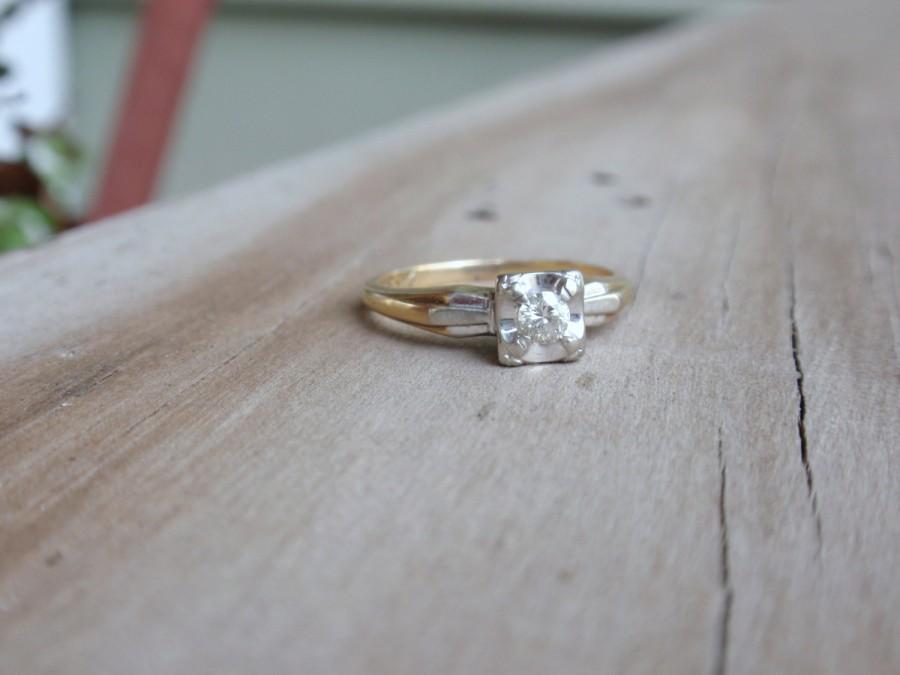 Hochzeit - Art Deco Two Tone Diamond Engagement Ring 14k Ladies round solitaire 1940s 1950s mid century retro