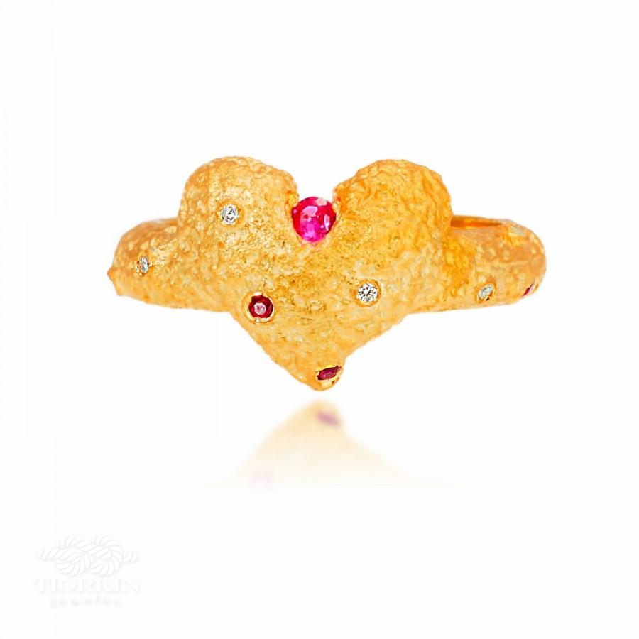 زفاف - Diamond Heart Ring, Matte Gold Ring, Ruby Heart Ring, Unique Engagement Ring,  Vintage Gold  Ring , Solid Gold Ring , Art Deco Gold Ring