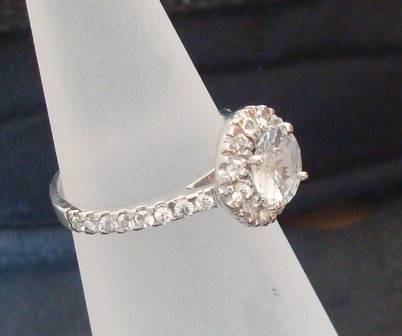 زفاف - White gold ring, with about 1.0 carat white Ceylon Sapphire ring inlaid with 1.5 mm white sapphires Engagement ring P-040