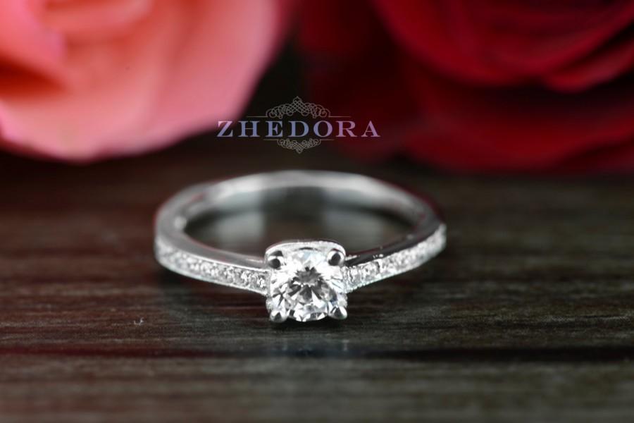 زفاف - 0.85 Ct Round Cut Engagement Wedding Ring with Accent Channel Set 14k White Gold Bridal