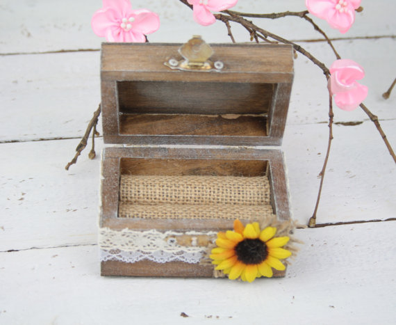 Hochzeit - Ring Bearer Box, Wedding Ring Box, Rustic ring box,Personalised Wedding Ring Box, Pillow Bearer Box, Wedding gift, Engagement ring box