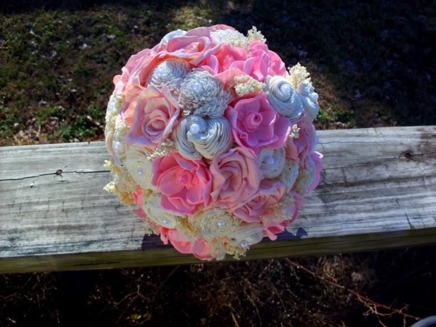 Hochzeit - Pink and cream bridal bouquet, wedding bouquet, bridal bouquet, keepsake bouquet, rustic wedding, sola bridal bouquet, rustic bridal bouquet