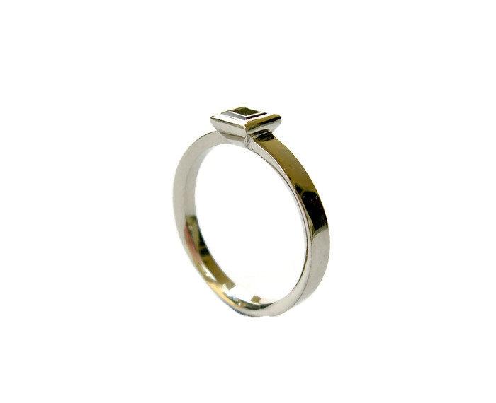 زفاف - White Gold Engagement Ring, Square Sapphire and White Gold, Sapphire Engagement Ring, 14k White Gold Ring, promise, Bezel, Unique