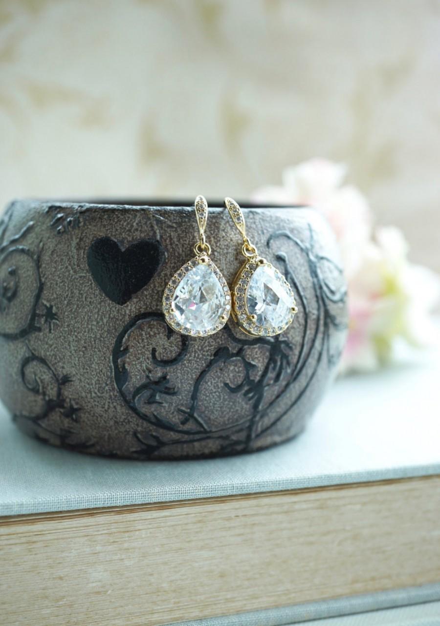 Mariage - Gold Wedding Earrings Gold Bridal Earrings, LARGE Teardrop White Crystal Cubic Zirconia Wedding Earrings Bridesmaid Earrings Gift