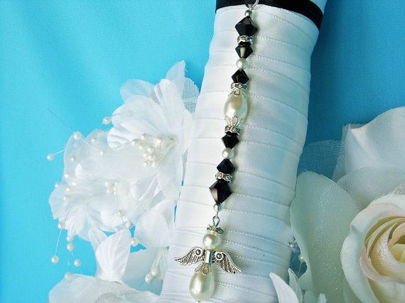 Hochzeit - Black and White Wedding Bouquet Charm Swarovski Crystal Angel Bridal Bouquet Charm