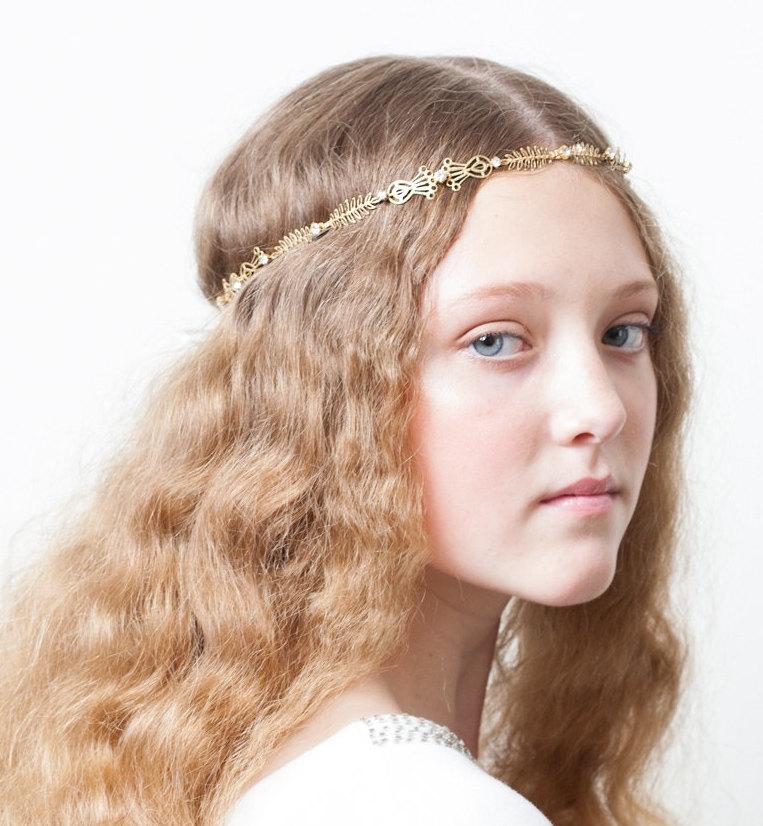 Hochzeit - Gold wedding Halo circlet, Bohemian Wedding, Bridal crown wreath, Gold Bridal Headpiece with leaves -Grecian Headpiece -Pre Raphaelite Bride