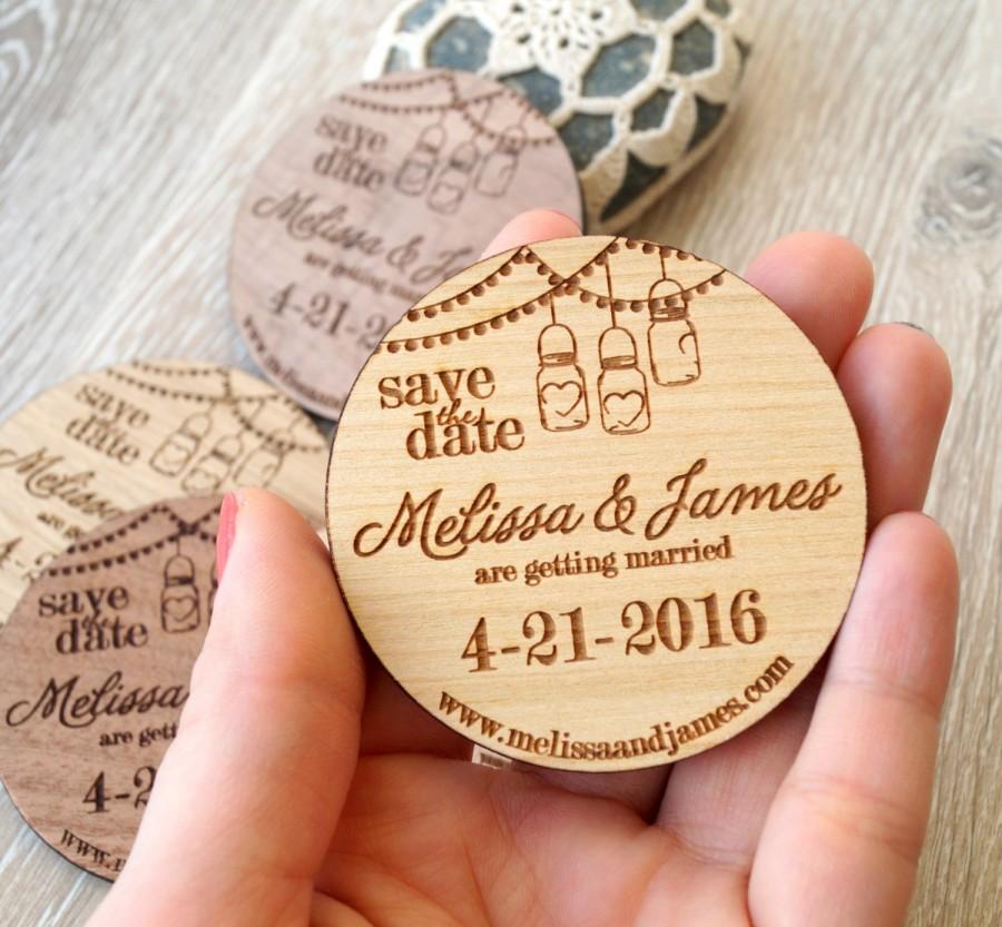 Mariage - Wooden Save-the-Date magnets, mason jar design, wood save the date magnets, wooden magnets, engraved magnets, rustic save the dates