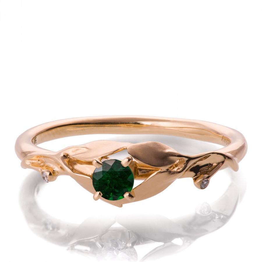 زفاف - Leaves Engagement Ring - 18K Rose Gold and Emerald ring, May Birthstone, Three stone ring, engagement ring, leaf ring, Emerald Ring, 13
