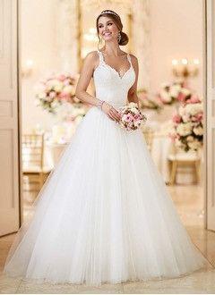 Свадьба - Ball-Gown V-neck Court Train Tulle Wedding Dress With Appliques Lace