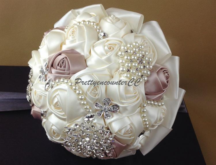 Свадьба - Champagne Wedding Bouquet with Beads Rhinestones Crystal Satin Ribbon Pearls Bridal Bouquet Bridesmaids Bouquet Wedding Flowers