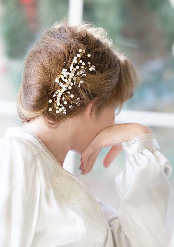 Hochzeit - Bridal crystal headpiece, hair accessory, Fall wedding, handcrafted ornate bridal comb, quartz crystals, twisted wire Style 222